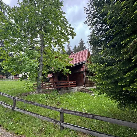 Holiday home Carobna Kucica