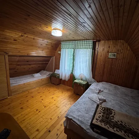 Carobna Kucica * Mitrovac