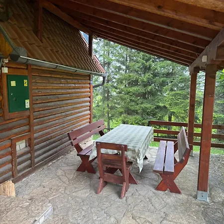Holiday home Carobna Kucica