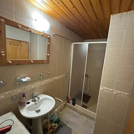 Carobna Kucica * Mitrovac